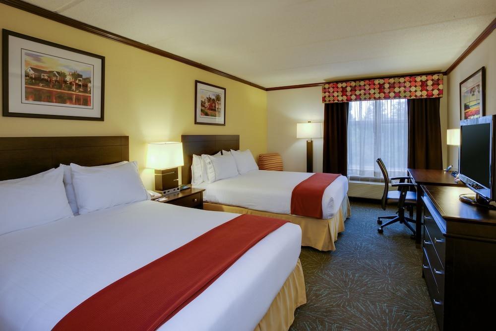 Holiday Inn Express Hotel & Suites Charleston-Ashley Phosphate By Ihg Норт-Чарлстон Екстер'єр фото