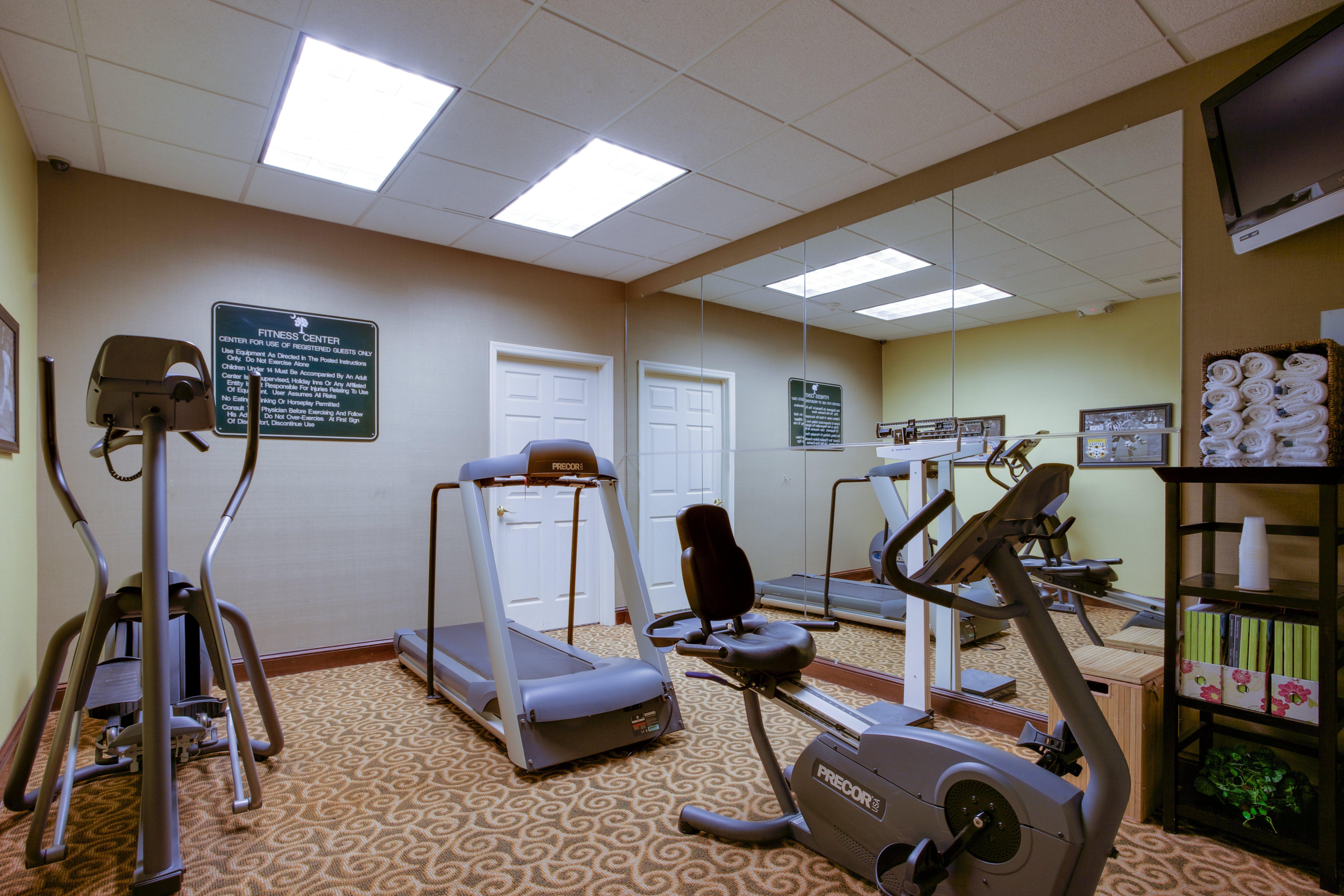 Holiday Inn Express Hotel & Suites Charleston-Ashley Phosphate By Ihg Норт-Чарлстон Екстер'єр фото