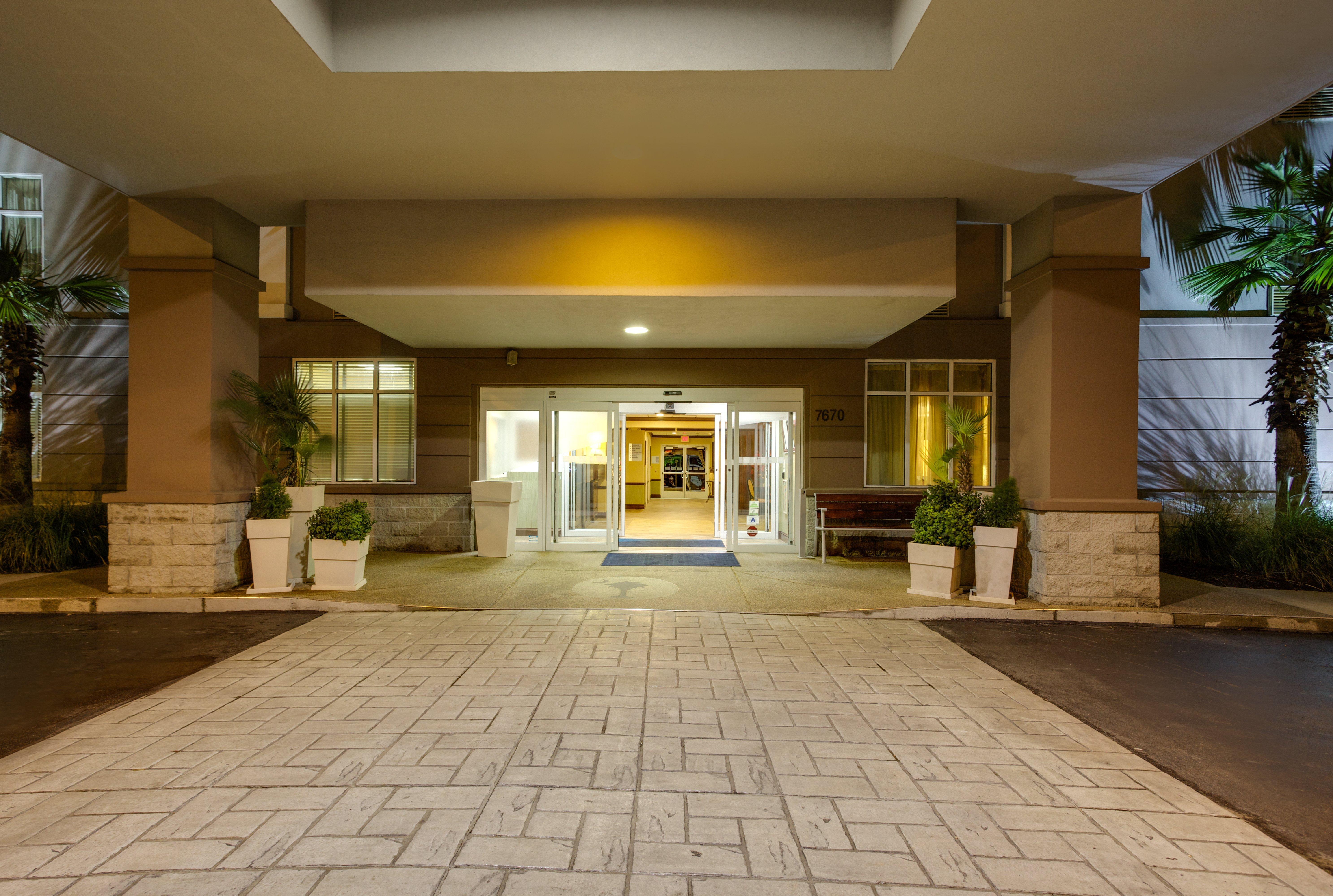 Holiday Inn Express Hotel & Suites Charleston-Ashley Phosphate By Ihg Норт-Чарлстон Екстер'єр фото