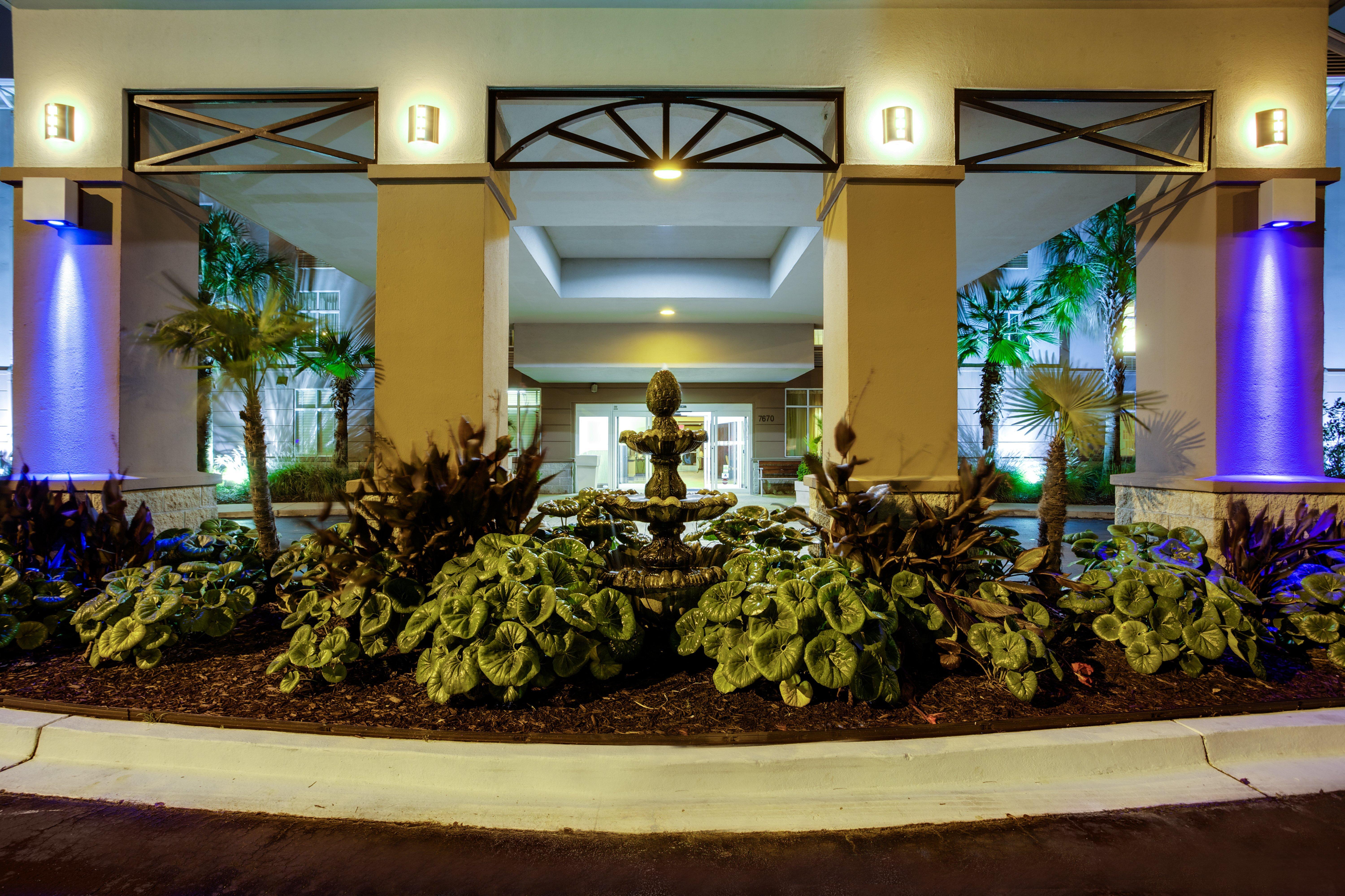 Holiday Inn Express Hotel & Suites Charleston-Ashley Phosphate By Ihg Норт-Чарлстон Екстер'єр фото