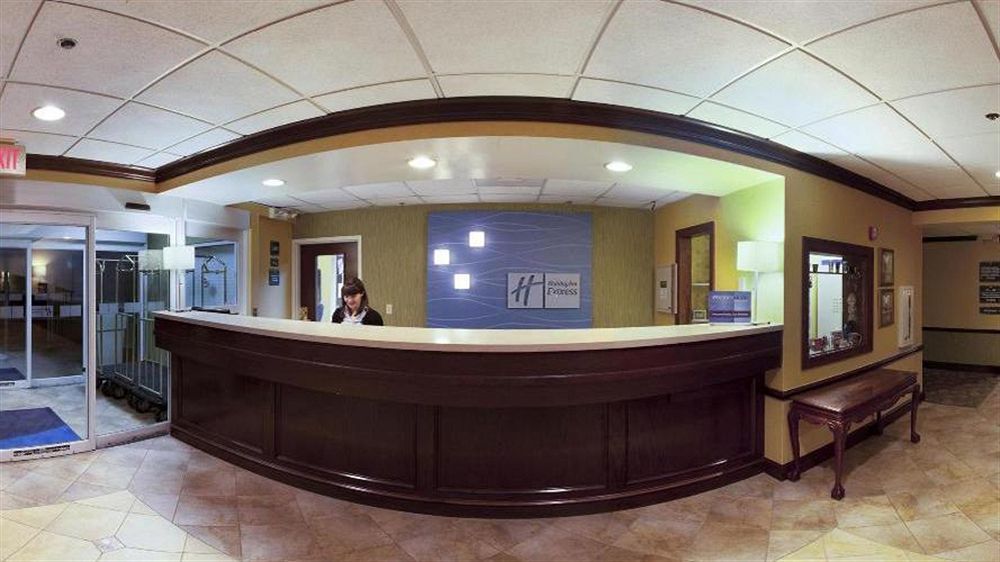 Holiday Inn Express Hotel & Suites Charleston-Ashley Phosphate By Ihg Норт-Чарлстон Екстер'єр фото
